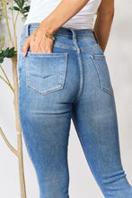 Load image into Gallery viewer, Rosanna Skinny Cropped Jeans by Bayeas (2 color options)
