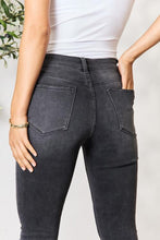 Load image into Gallery viewer, Charmaine Cropped Skinny Jeans by Bayeas

