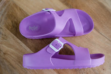 Load image into Gallery viewer, Pool Party Lilac Sandals
