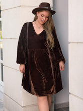 Load image into Gallery viewer, Velvet Mirage V-Neck Balloon Sleeves Dress
