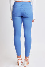 Load image into Gallery viewer, Hyperstretch Mid-Rise Skinny Pants in Blue
