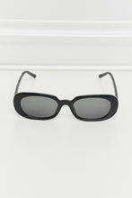Load image into Gallery viewer, Oval Full Rim Sunglasses (3 color options)
