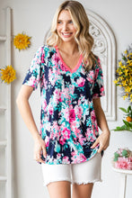 Load image into Gallery viewer, Floral V-Neck Short Sleeve Top
