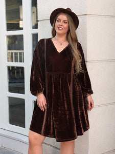 Velvet Mirage V-Neck Balloon Sleeves Dress