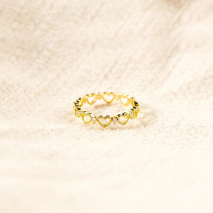 Eternal Love Radiance: 18K Gold-Plated Heart Harmony Ring in 925 Sterling Silver