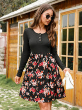 Load image into Gallery viewer, Room to Bloom Floral Buttoned Long Sleeve Dress

