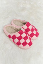 Load image into Gallery viewer, Checkered Print Plush Slide Slippers (multiple color options)
