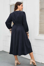 Load image into Gallery viewer, Fade Into the Night Contrast Tie Waist Midi Dress
